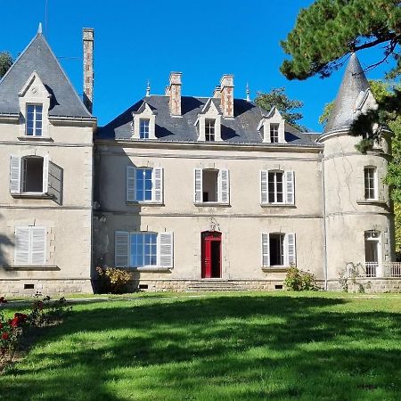 Chambres D'Hotes Chateau De Saint Etienne Du Bois Екстер'єр фото